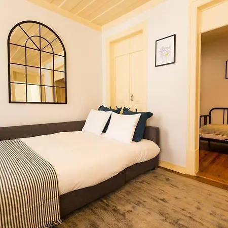 Olá - Castelo Iv Apartamento